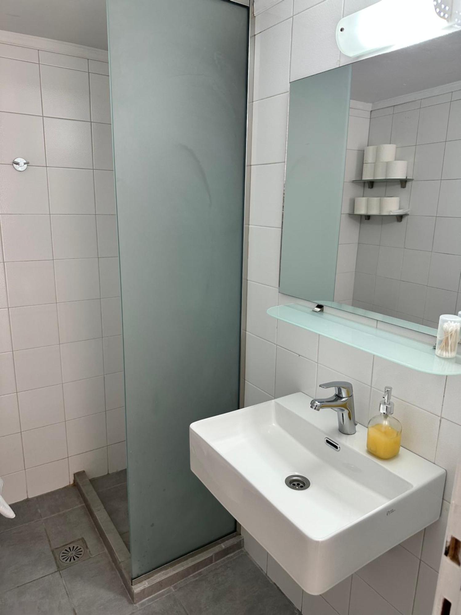 Elio A 1Bdr Apt With Garden 1 Min From The Beach By Hospi Ираклион Экстерьер фото